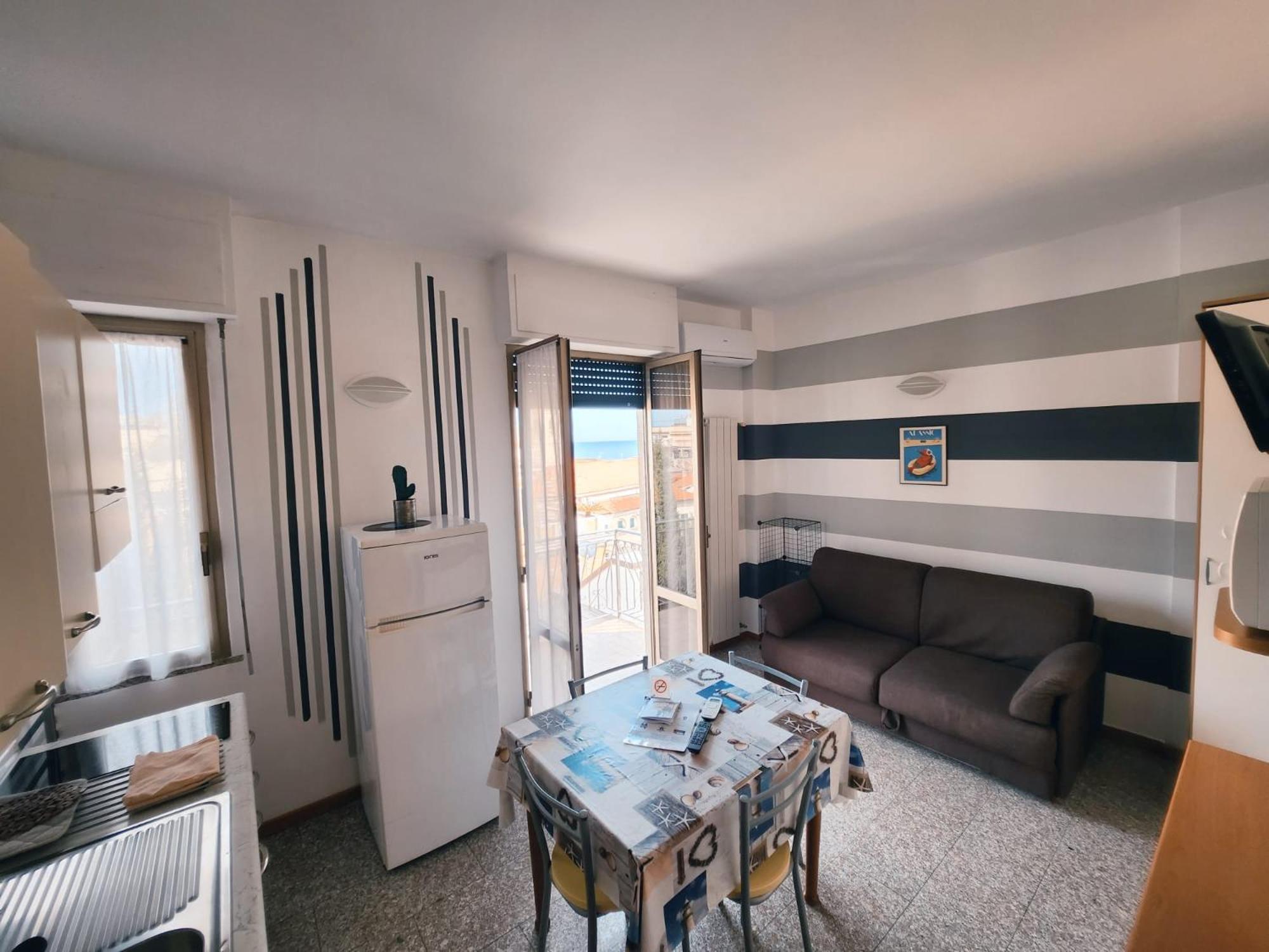 Residence Corallo アラッシオ 部屋 写真